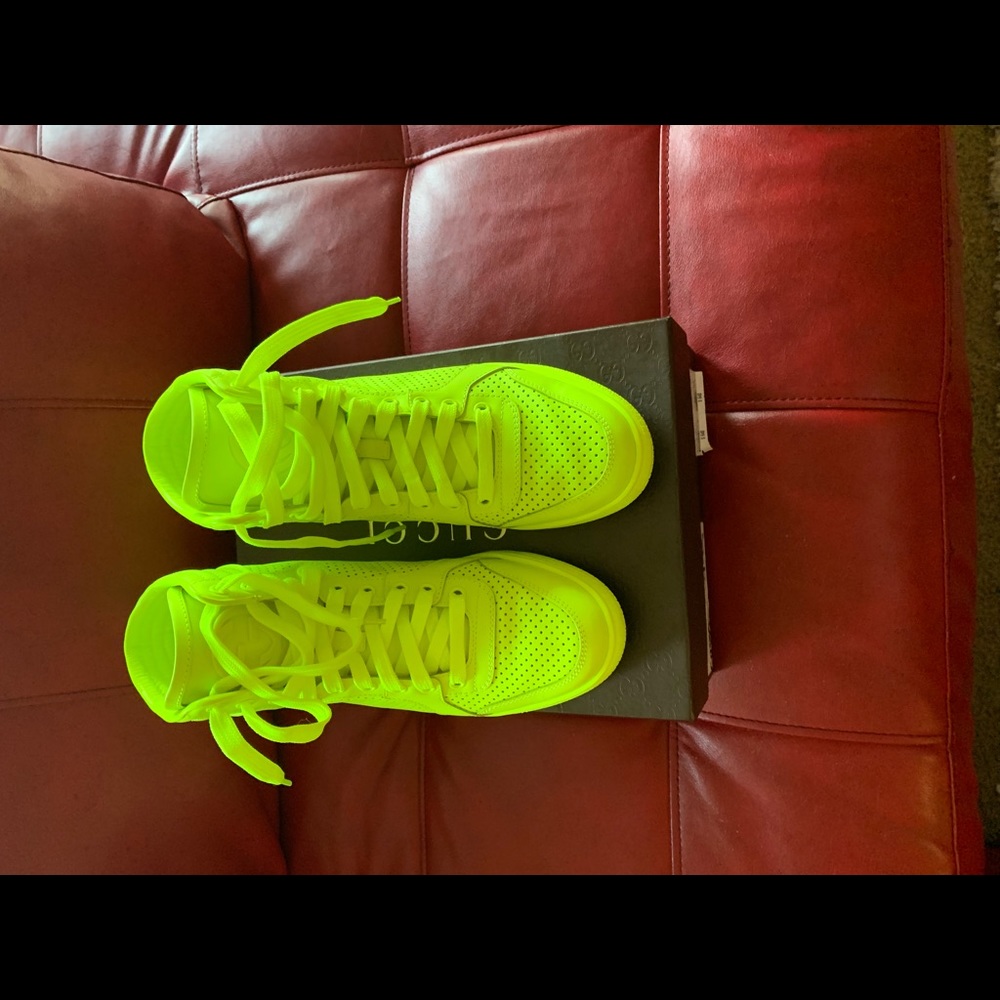 Women’s Authentic Sneakers